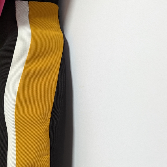 Wide leg pleated pants from Simons - Picture 4 of 5